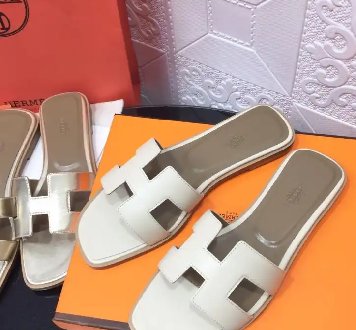 hype Hermes Slippers