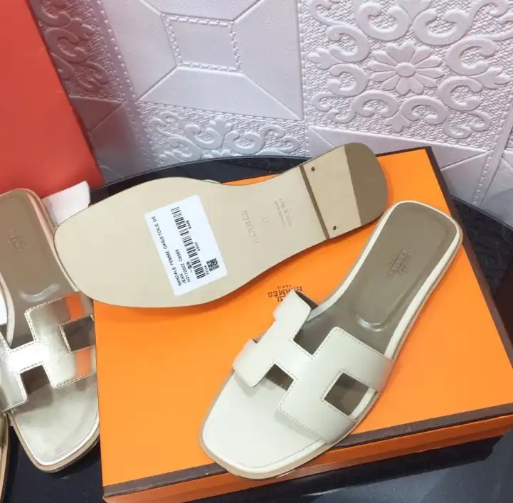 hype Hermes Slippers