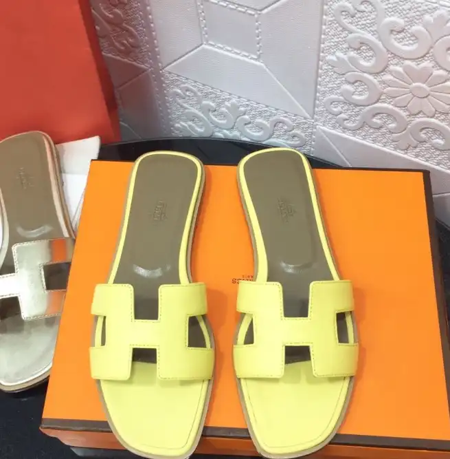 hype Hermes Slippers