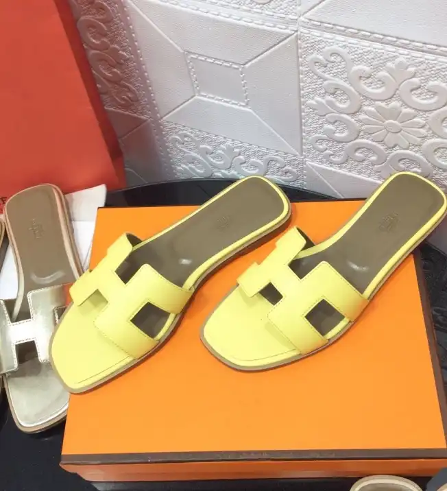 hype Hermes Slippers