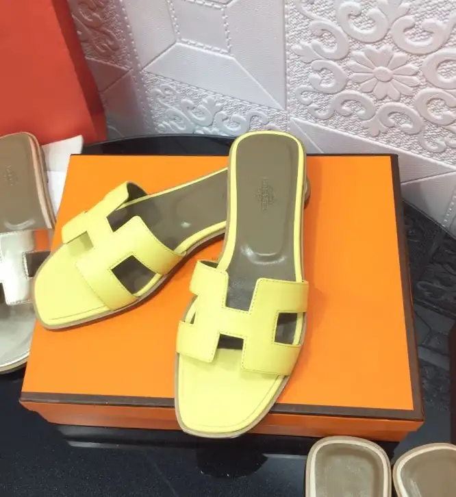 hype Hermes Slippers