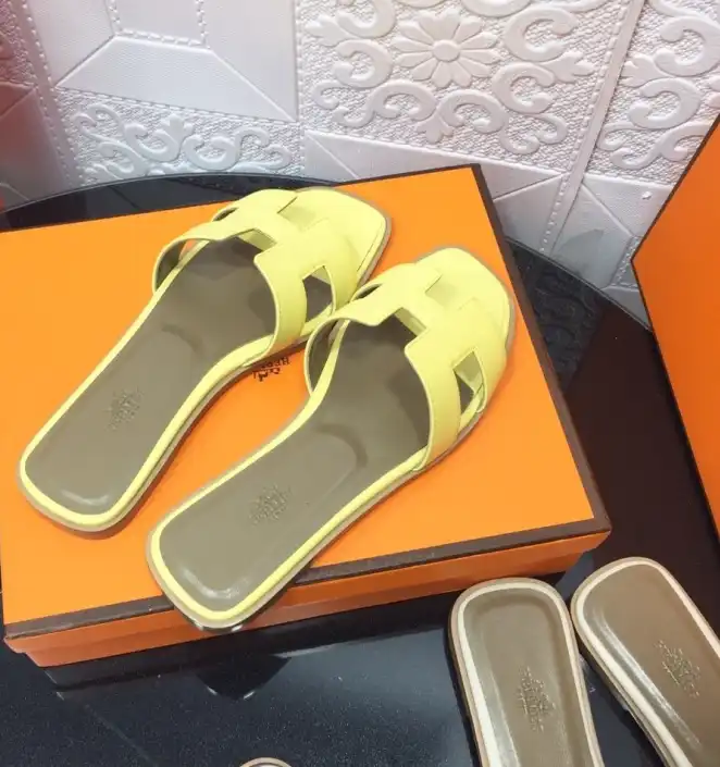 hype Hermes Slippers