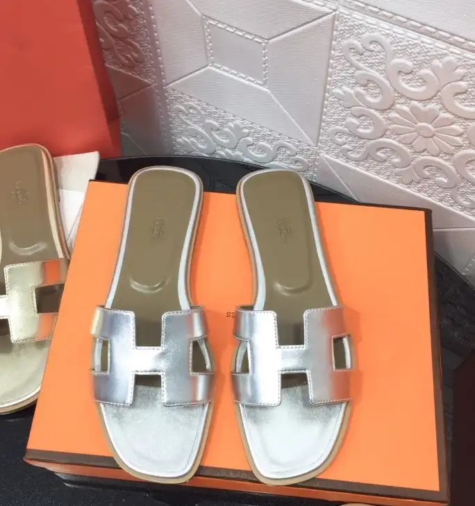 hype Hermes Slippers