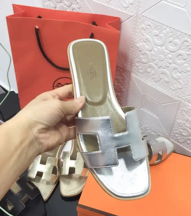 hype Hermes Slippers