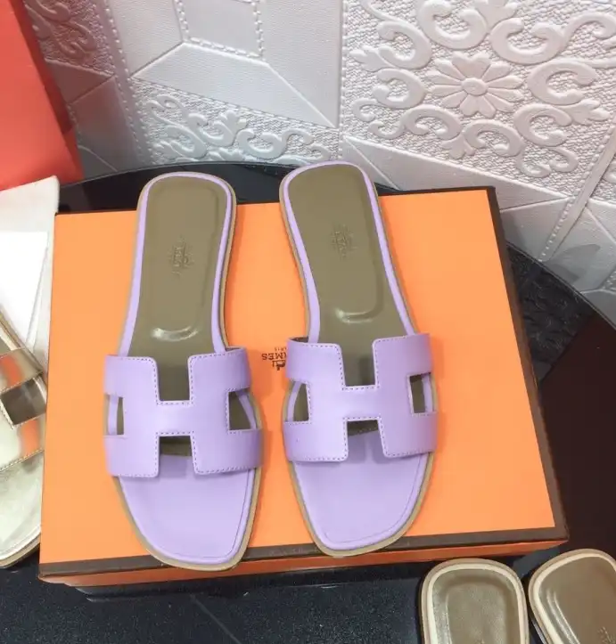 hype Hermes Slippers