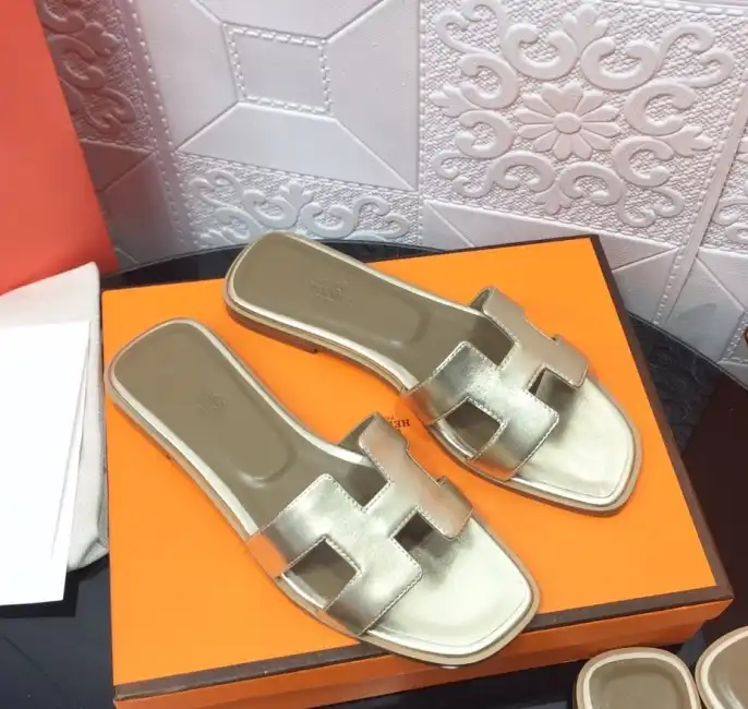 hype Hermes Slippers