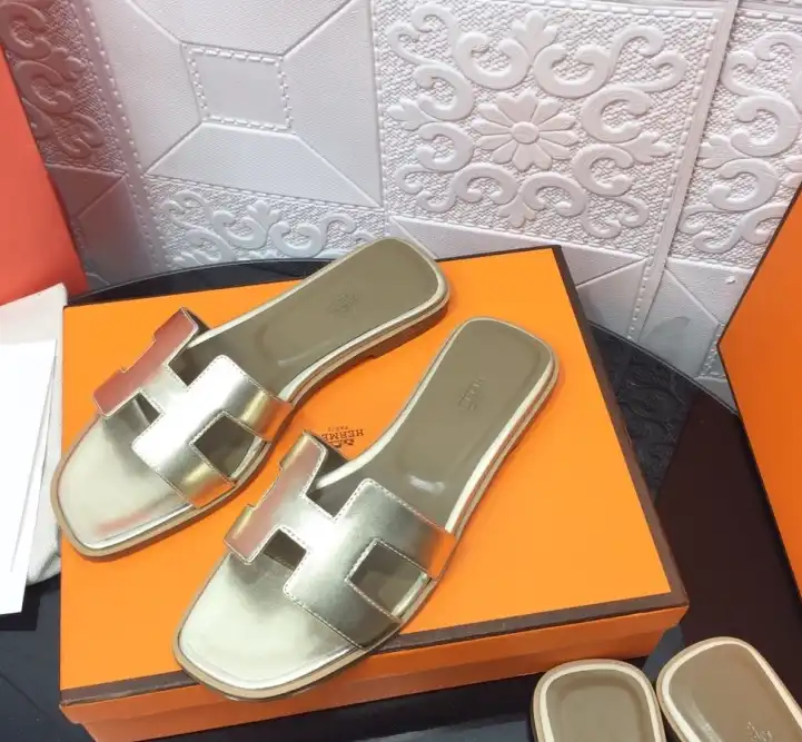 hype Hermes Slippers