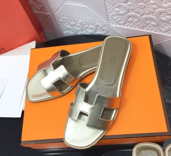 hype Hermes Slippers