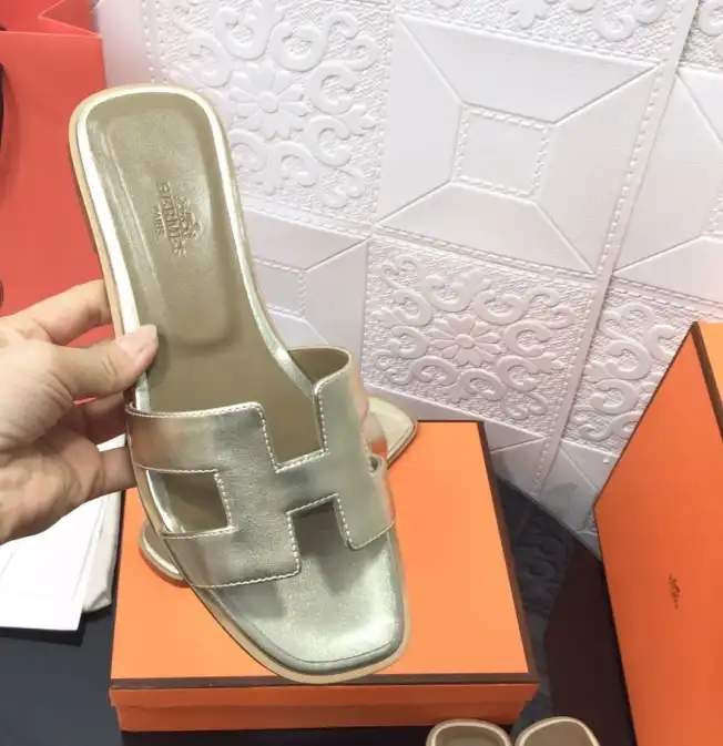 hype Hermes Slippers