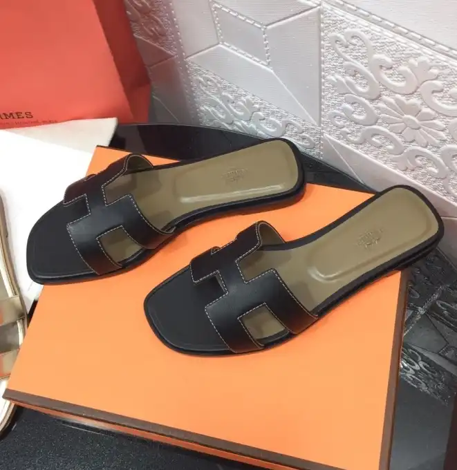 hype Hermes Slippers