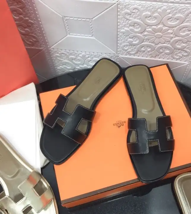 hype Hermes Slippers