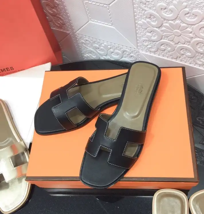 hype Hermes Slippers