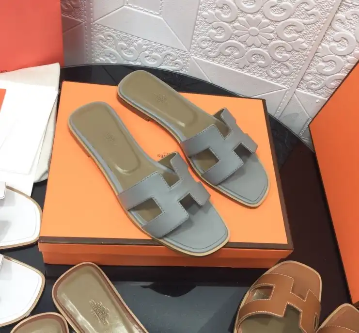 hype Hermes Slippers