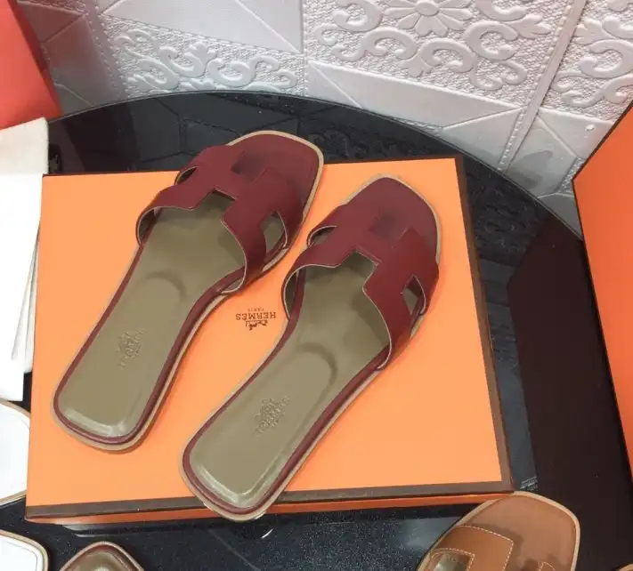 hype Hermes Slippers