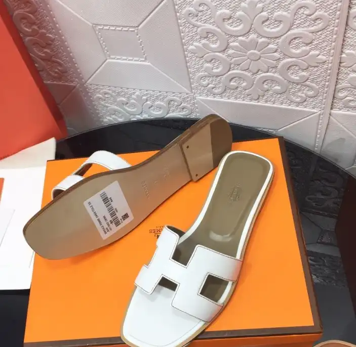 hype Hermes Slippers