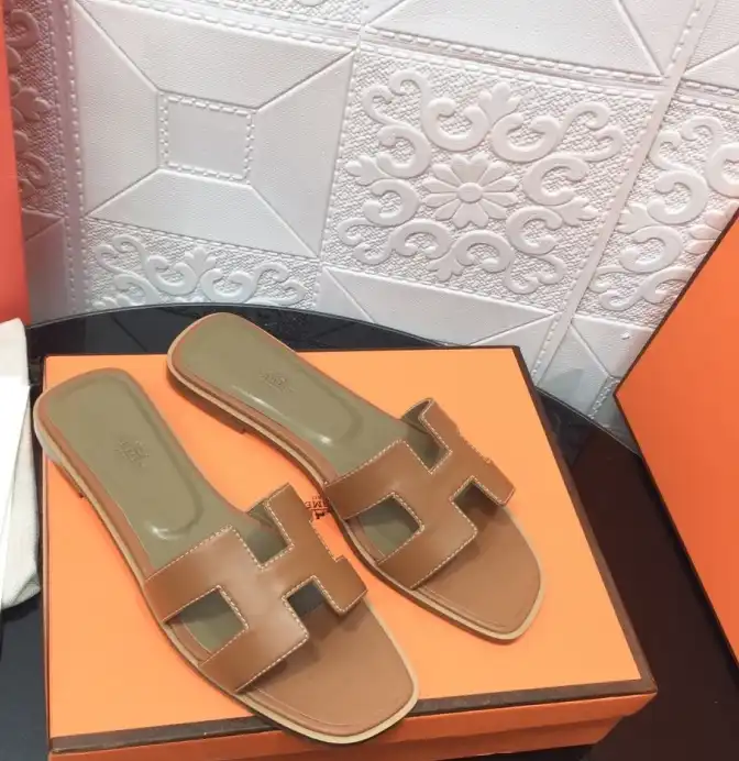 hype Hermes Slippers