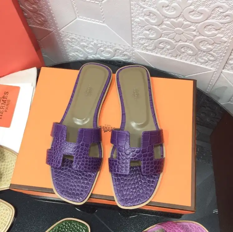 hype Hermes Slippers