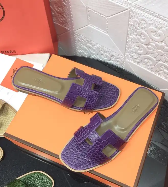 hype Hermes Slippers