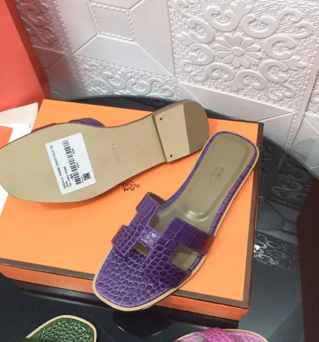 hype Hermes Slippers