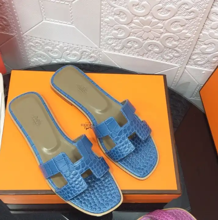 hype Hermes Slippers