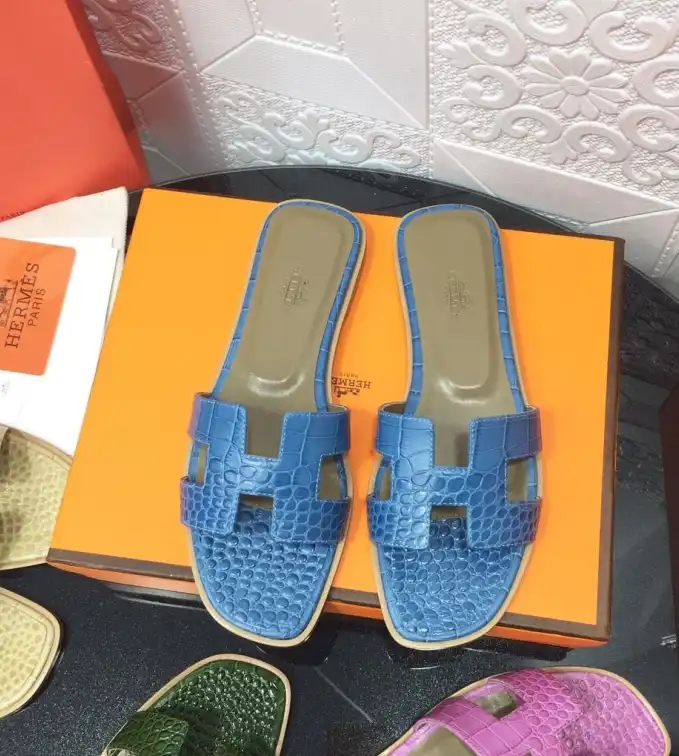 hype Hermes Slippers