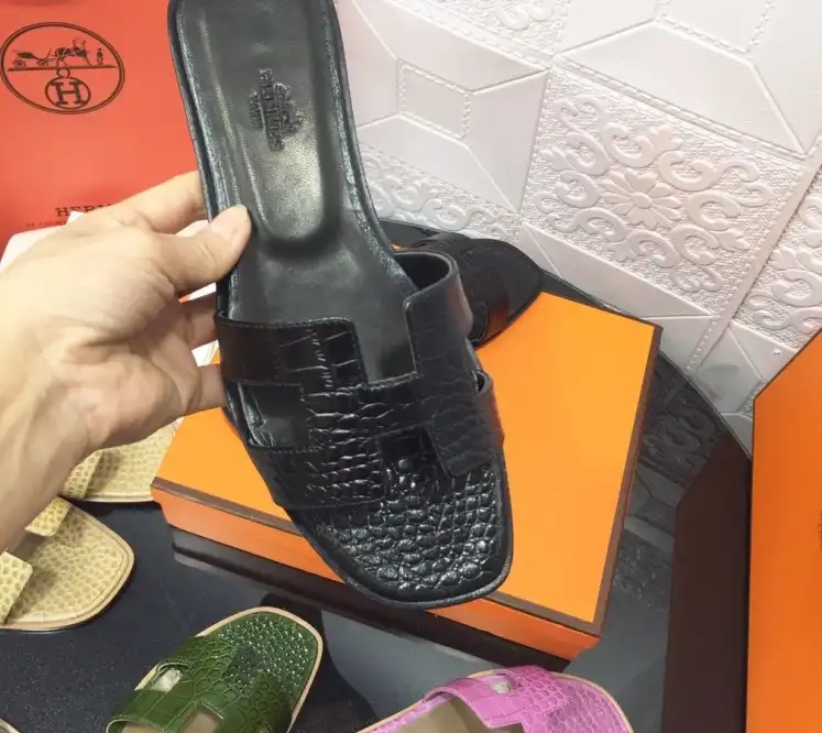 hype Hermes Slippers