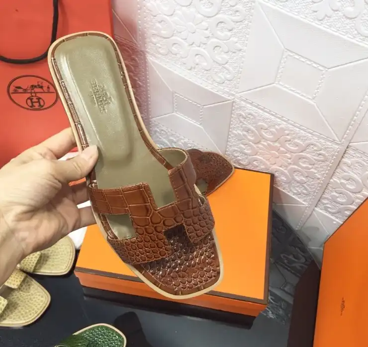 hype Hermes Slippers