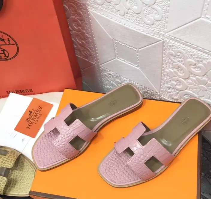 hype Hermes Slippers