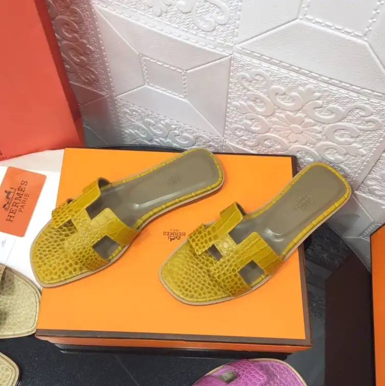 hype Hermes Slippers