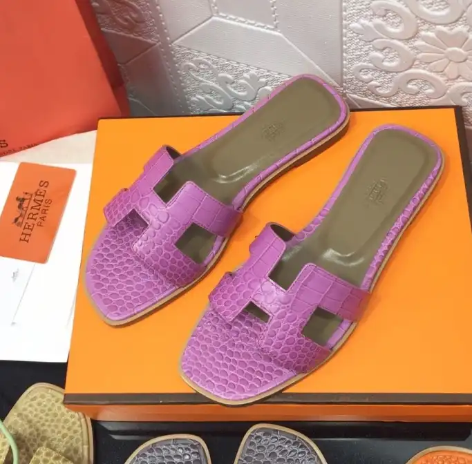 hype Hermes Slippers