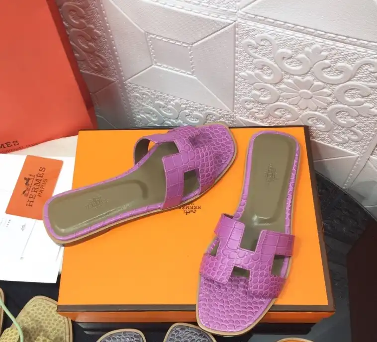 hype Hermes Slippers