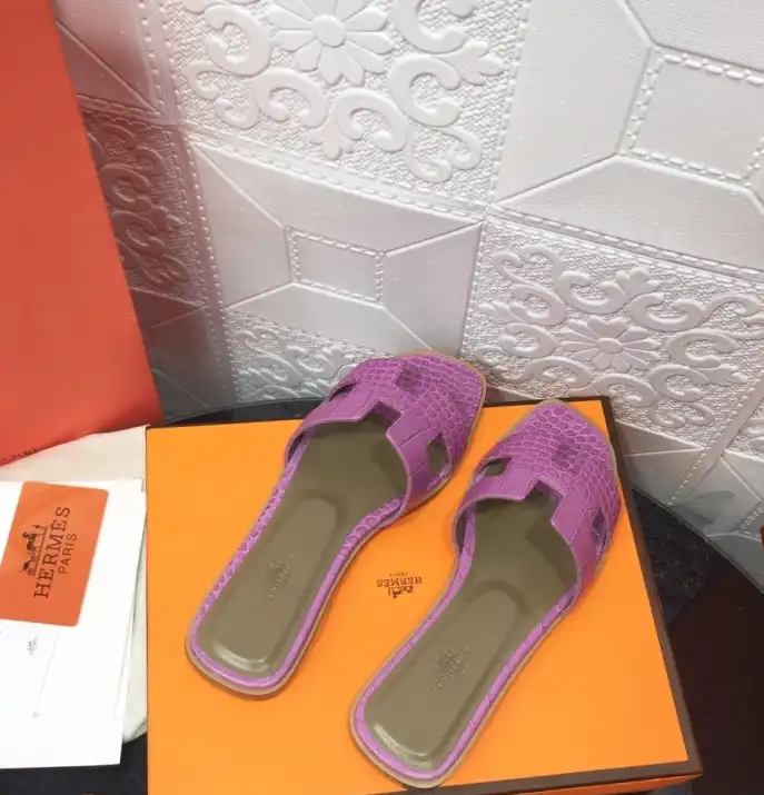 hype Hermes Slippers