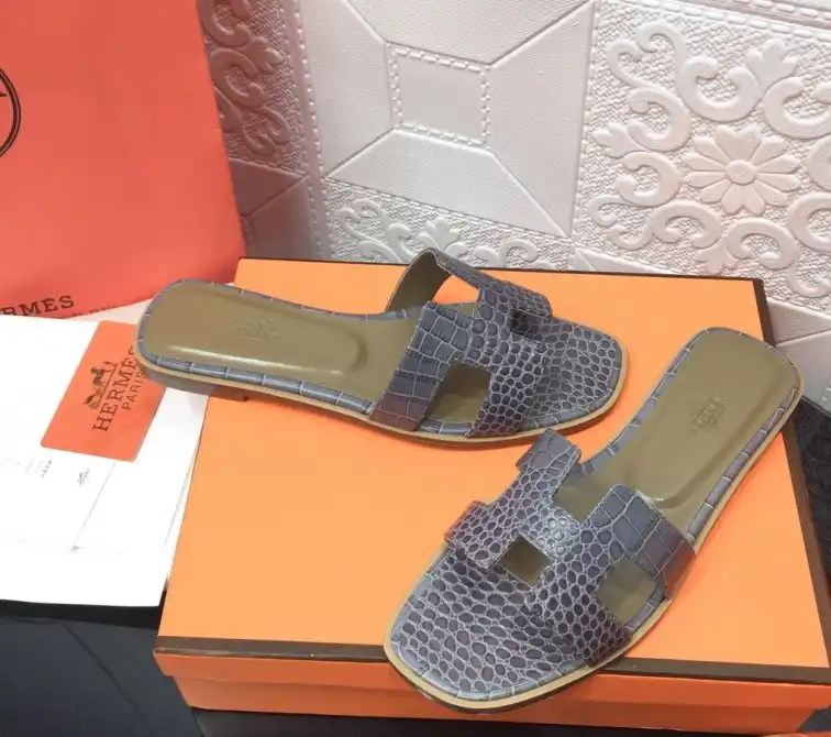 hype Hermes Slippers