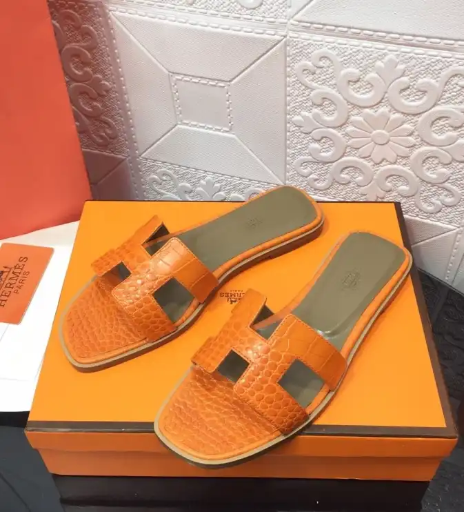 hype Hermes Slippers