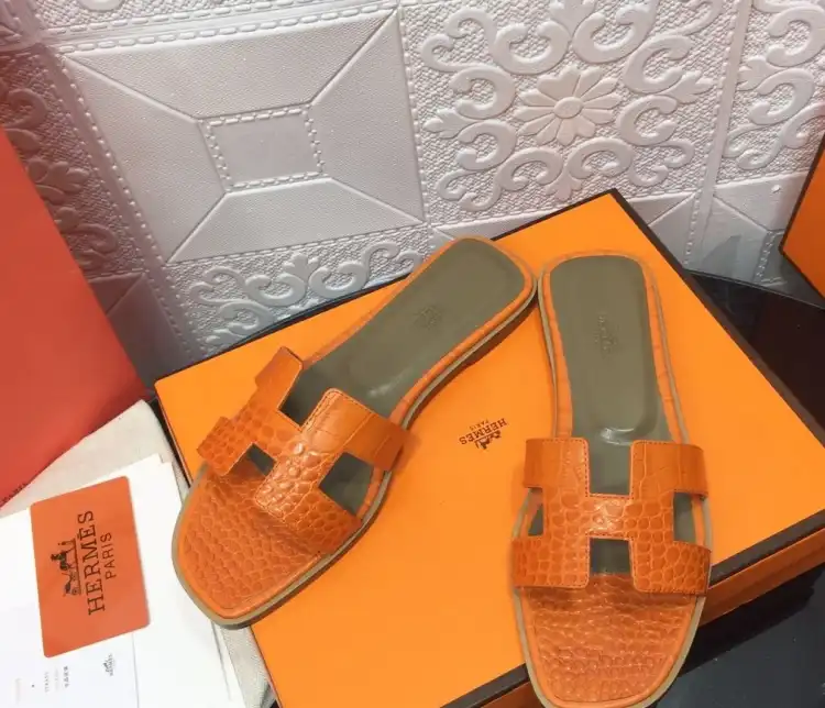 hype Hermes Slippers