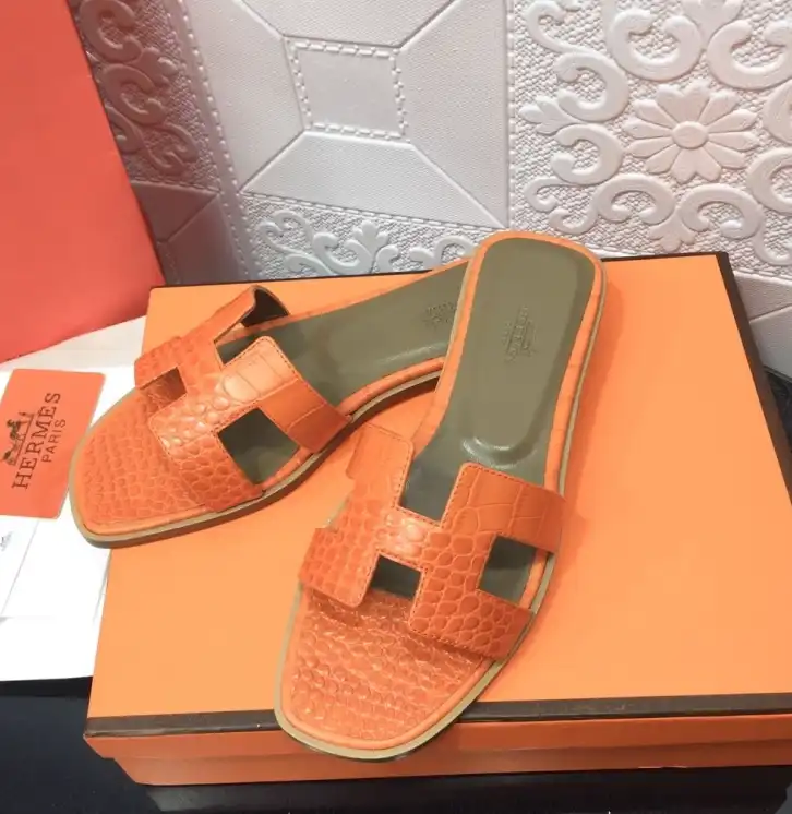 hype Hermes Slippers