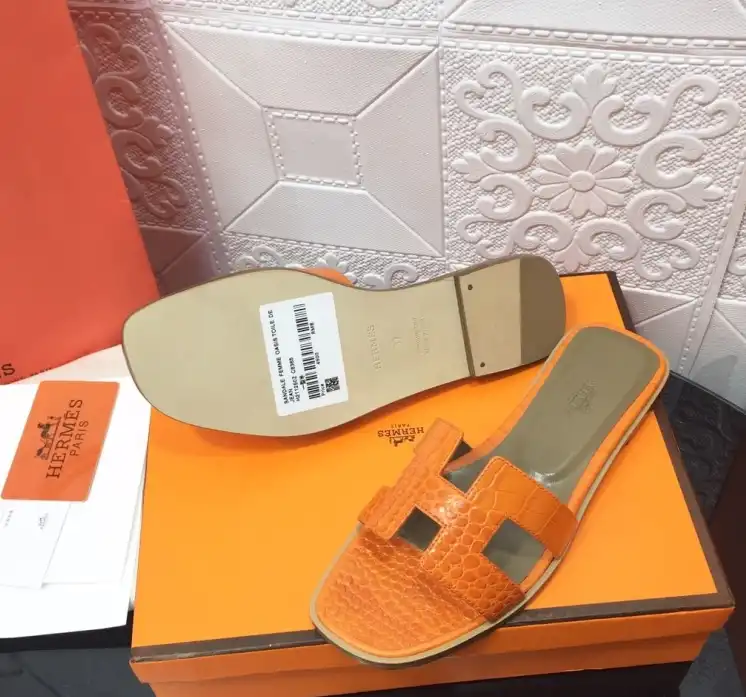 hype Hermes Slippers