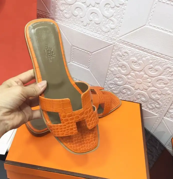 hype Hermes Slippers