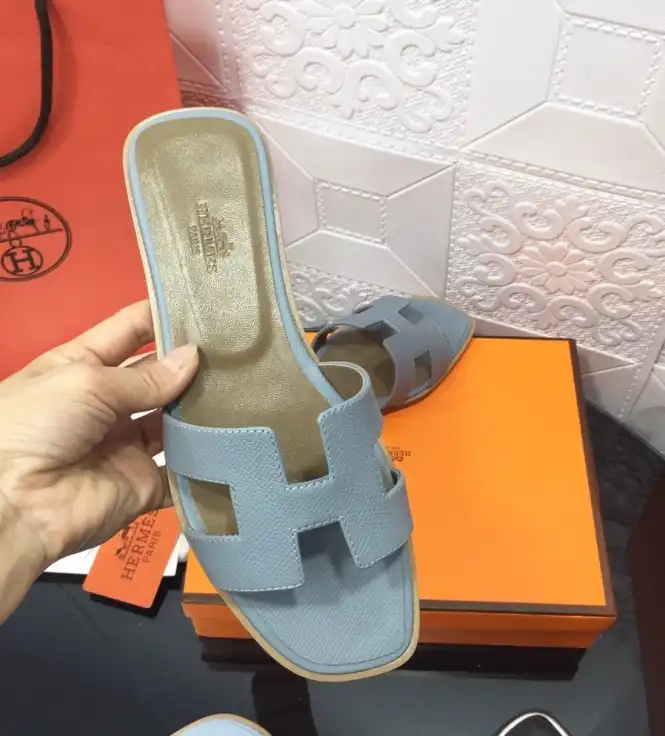 hype Hermes Slippers