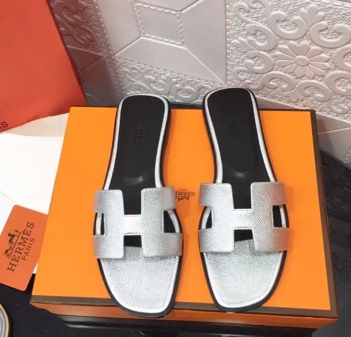 hype Hermes Slippers