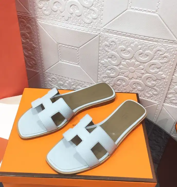 hype Hermes Slippers