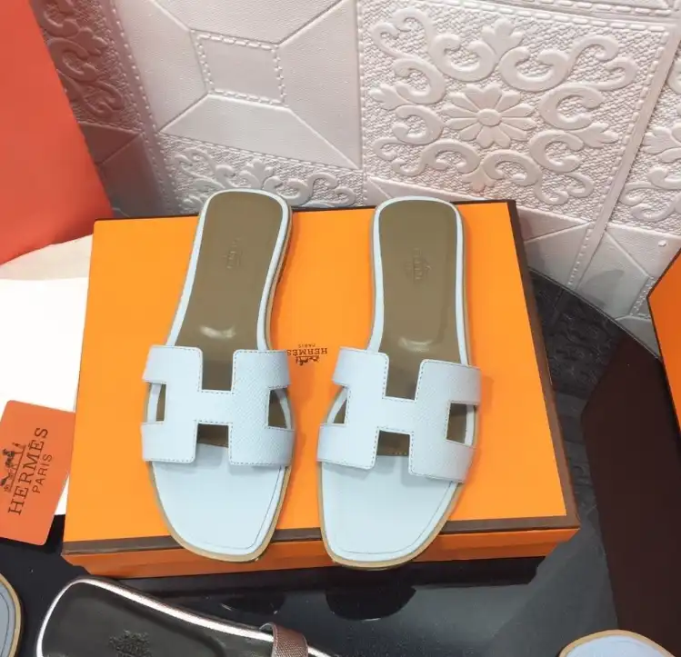 hype Hermes Slippers