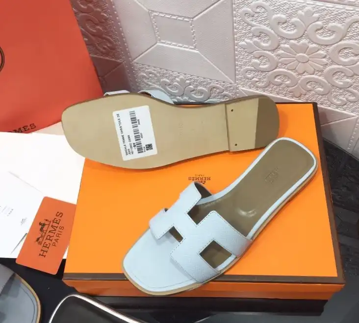 hype Hermes Slippers