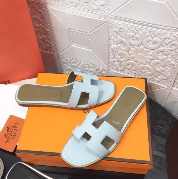 hype Hermes Slippers