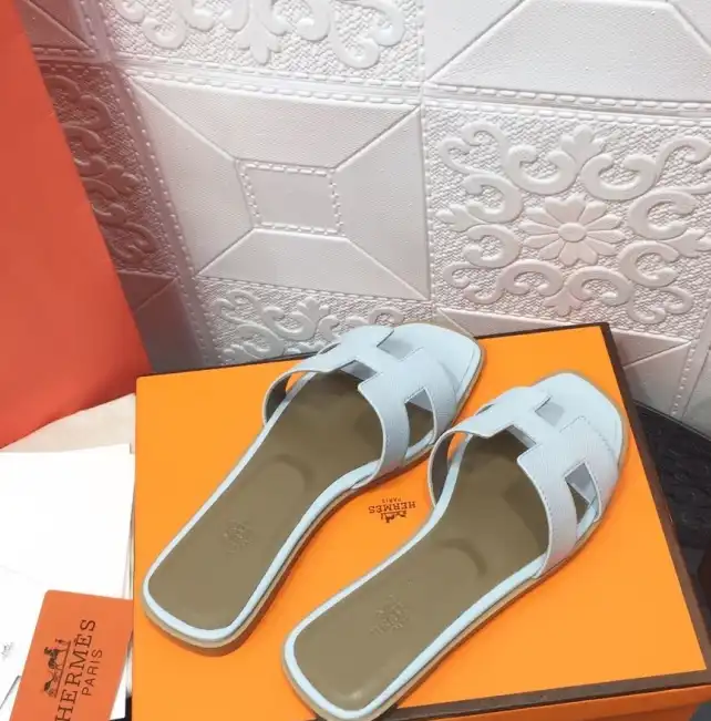 hype Hermes Slippers