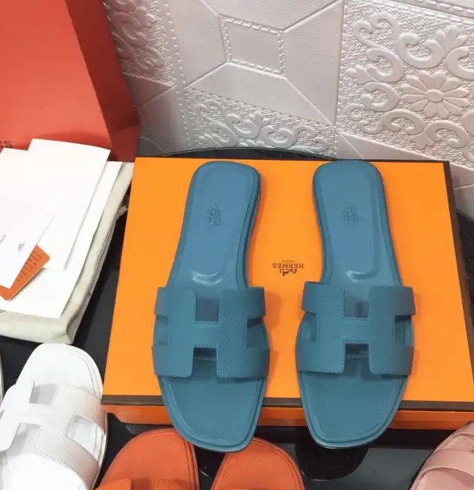 hype Hermes Slippers