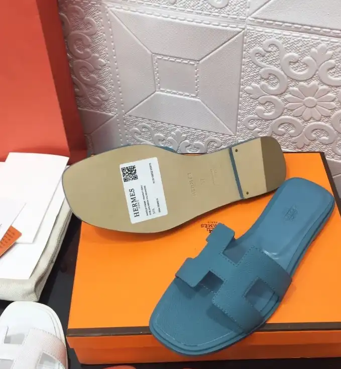 hype Hermes Slippers