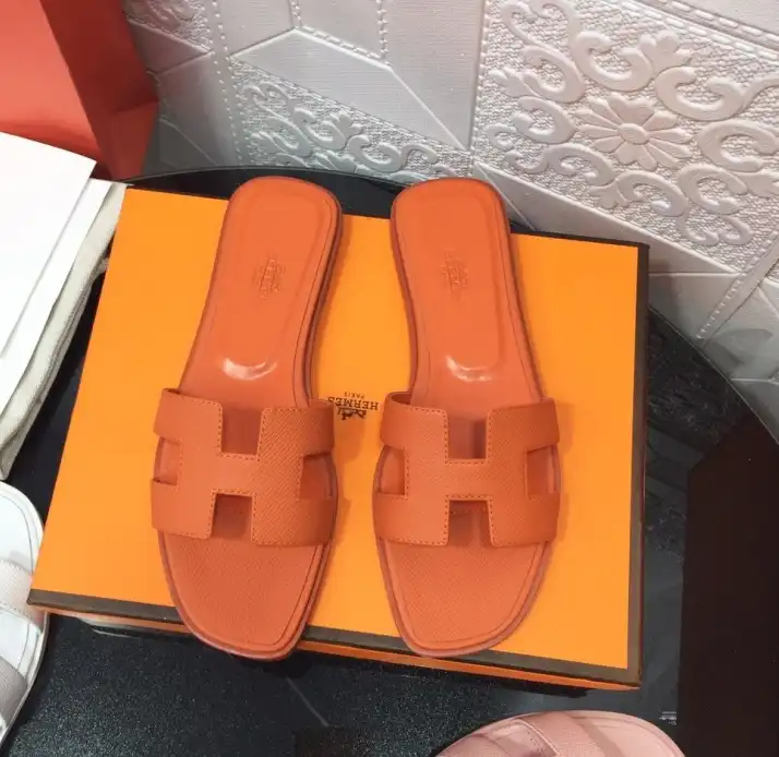 hype Hermes Slippers