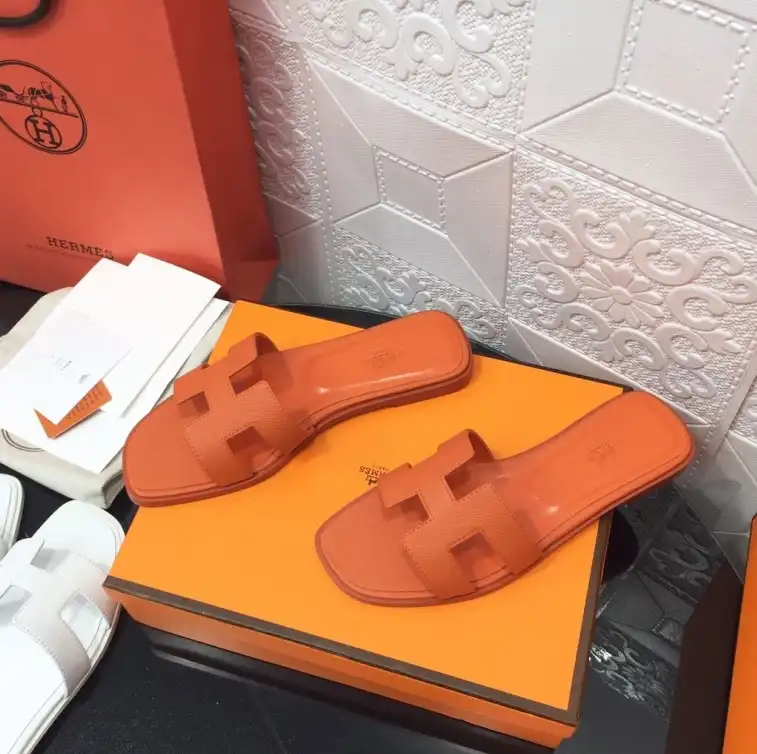 hype Hermes Slippers