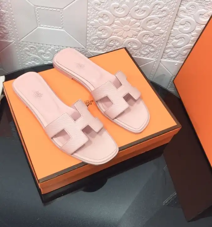 hype Hermes Slippers